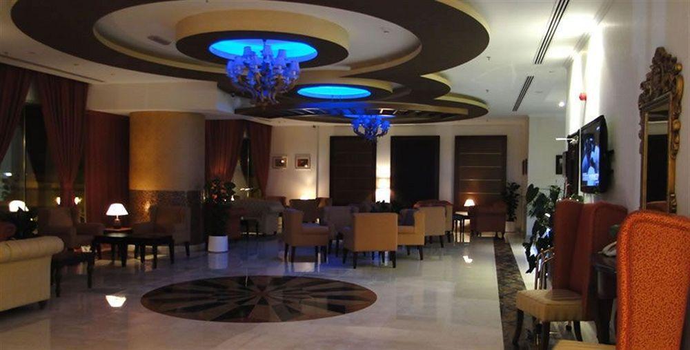 Ewan Ajman Suites Hotel מראה חיצוני תמונה