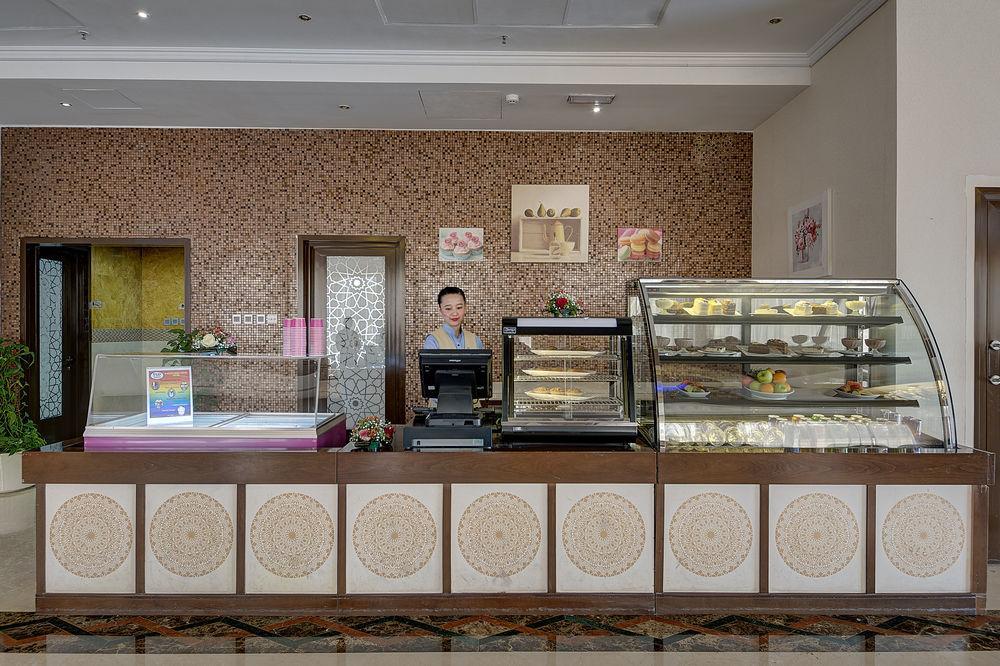 Ewan Ajman Suites Hotel מראה חיצוני תמונה