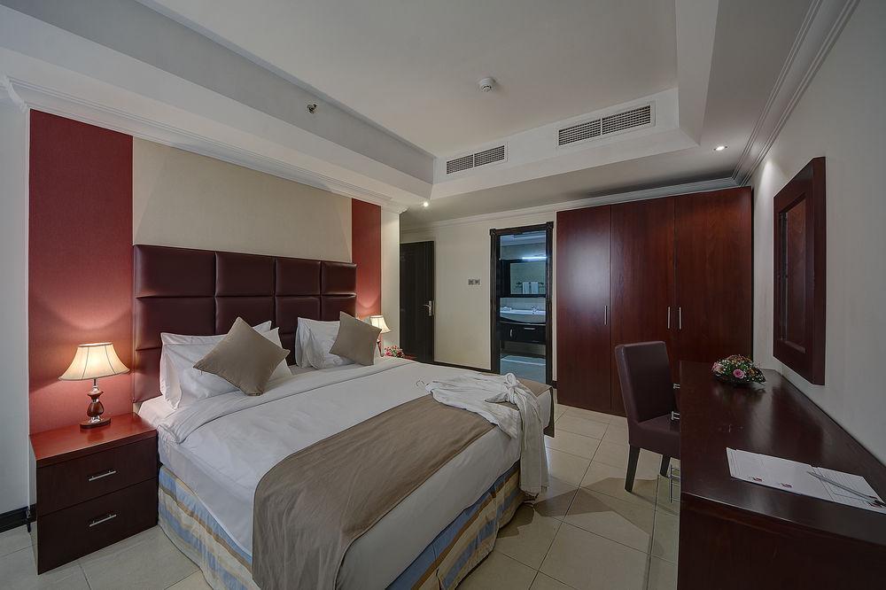 Ewan Ajman Suites Hotel מראה חיצוני תמונה