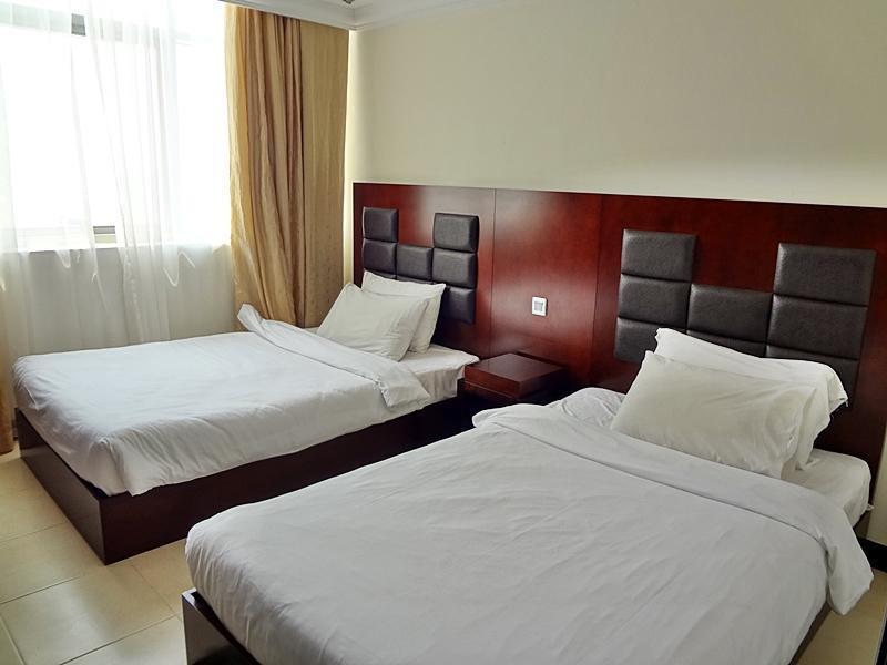 Ewan Ajman Suites Hotel מראה חיצוני תמונה