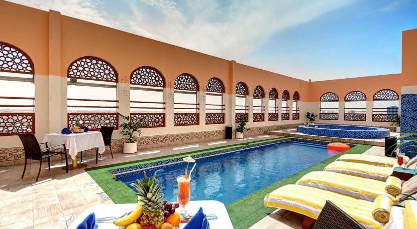 Ewan Ajman Suites Hotel מראה חיצוני תמונה