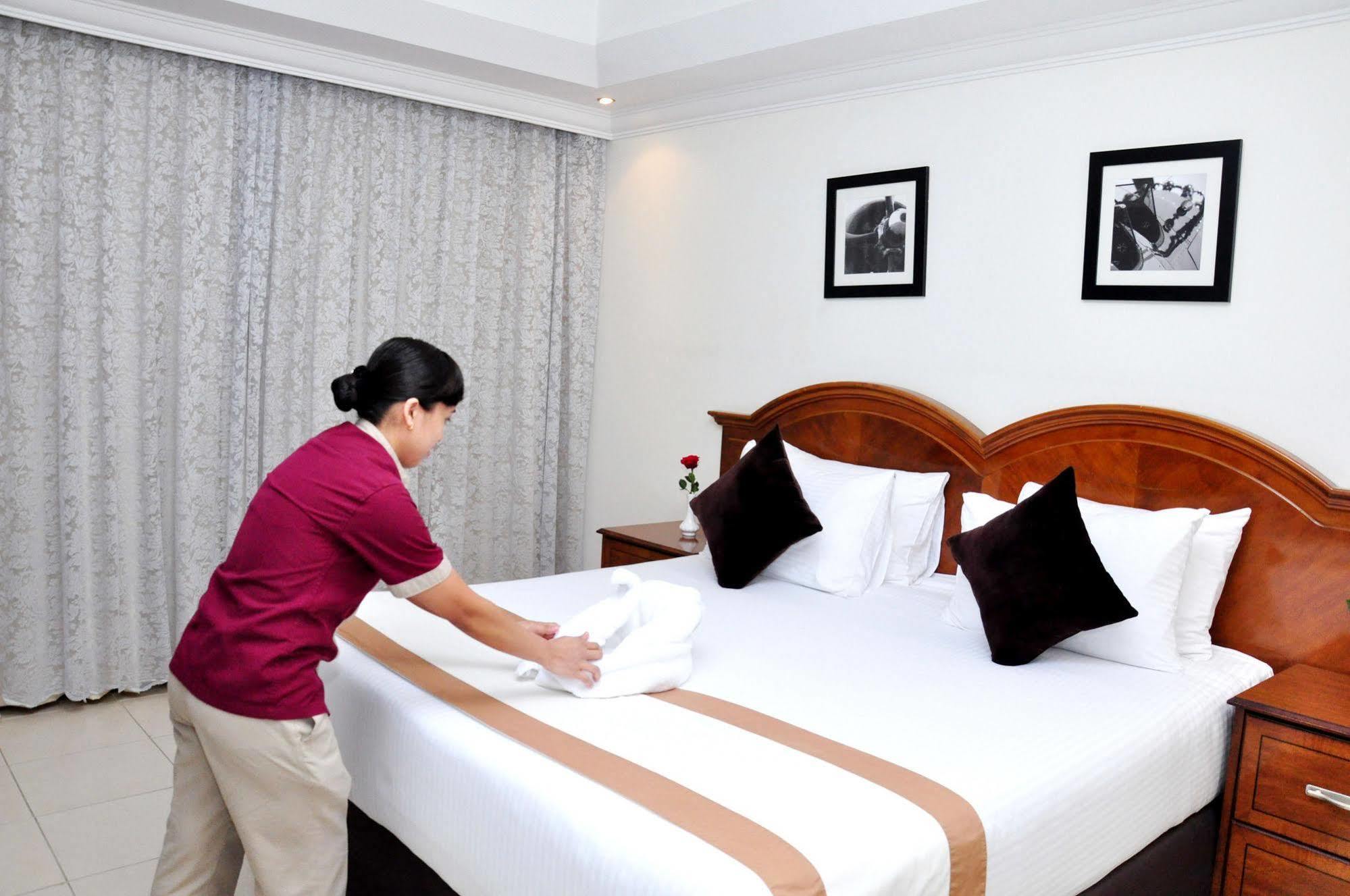 Ewan Ajman Suites Hotel מראה חיצוני תמונה