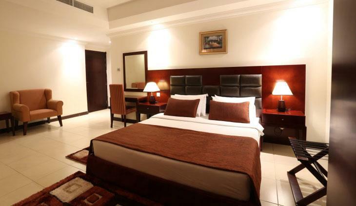 Ewan Ajman Suites Hotel מראה חיצוני תמונה